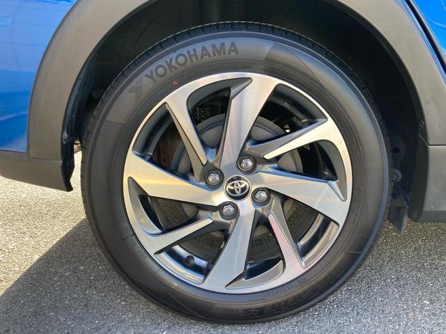 アクア クロスオーバー セーフティセンス スマートキー プッシュスタート ディーラー純正9インチナビ フルセグTV バックカメラ ビルトインETC オートエアコン プライバシーガラス オートライト 純正16インチAW(65枚目)