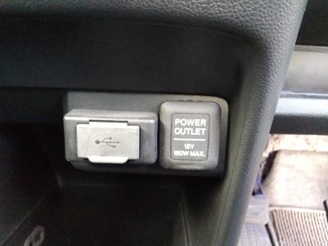 Ｎ－ＯＮＥ プレミアム　ツアラー・Ｌパッケージ　ワンオーナー　キーレス　ワンセグ　ナビ＆ＴＶ　１５アルミホイール　エアバッグ　オートマ　フル装備　助手席エアバッグ　サイドエアバッグ　ＨＩＤヘッドライト　ＥＴＣ　バックカメラ　スマートキー（24枚目）