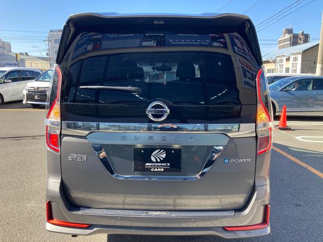 セレナ ｅ－パワー　ハイウェイスターＧ　ワンオーナー　プロパイロット　両側ハンズフリーパワースライドドア　左オートステップ　メーカー純正ナビ　純正フリップダウンモニター　アラウンドビューモニター　デジタルインナーミラー　前席シートヒーター（5枚目）