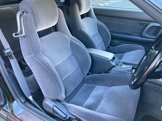 スープラ ２．０ＧＴツインターボワイドエレクトロニクス　ワンオーナー　ワイドボディー　ツインターボ　４速ＡＴ　クルーズコントロール　ＡＢＳ　オートエアコン　パワーウィンドウ　１６インチＡＷ（8枚目）