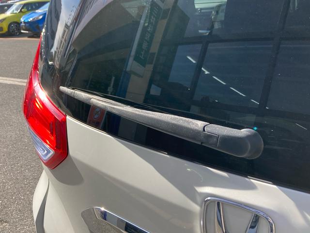 フリードハイブリッド ハイブリッド・Gホンダセンシング ホンダセンシング アダプティブクルーズコントロール Cパッケージ 6人乗り 両側パワースライドドア 純正ナビ フルセグTV バックカメラ ステアリングリモコン ビルトインETC LEDヘッドライト(62枚目)