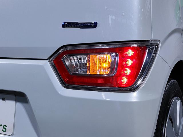 ワゴンＲ ハイブリッドＦＸ　セーフティパッケージ装着車／ＣＤプレイヤー装着車／禁煙／ハイブリッド車／スマートキー／ＨＵＤ／キーレス／安全衝突ボディ／ＥＴＣ／アイドリングストップ／電動格納ミラー／シートヒーター／盗難防止システム／（17枚目）