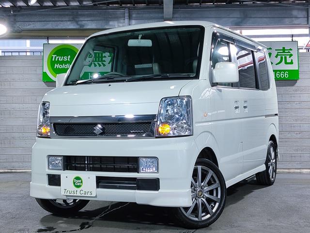 エブリイワゴン レザーセレクション　特別仕様車／ハーフレザーシート／両側パワースライドドア／ＨＤＤナビ／後席モニター／ＥＴＣ／追加スピーカー／サブウーハー／ＬＥＤヘッドライト／ＬＥＤフォグランプ／オートステップ／（2枚目）