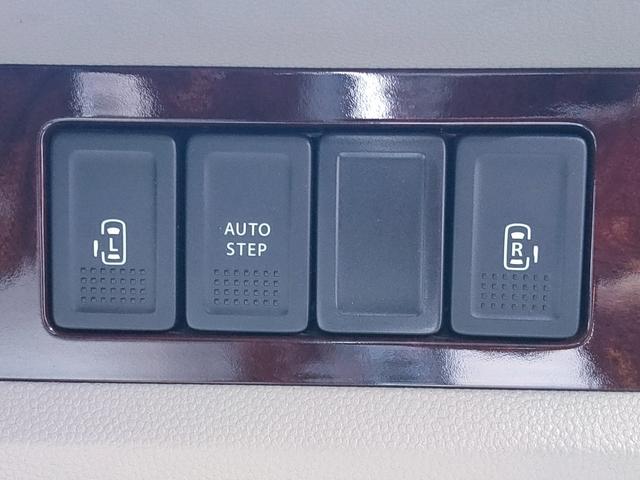 エブリイワゴン レザーセレクション　特別仕様車／ハーフレザーシート／両側パワースライドドア／ＨＤＤナビ／後席モニター／ＥＴＣ／追加スピーカー／サブウーハー／ＬＥＤヘッドライト／ＬＥＤフォグランプ／オートステップ／（20枚目）