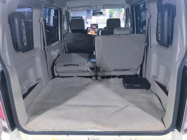 エブリイワゴン レザーセレクション　特別仕様車／ハーフレザーシート／両側パワースライドドア／ＨＤＤナビ／後席モニター／ＥＴＣ／追加スピーカー／サブウーハー／ＬＥＤヘッドライト／ＬＥＤフォグランプ／オートステップ／（31枚目）
