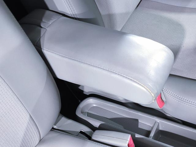 エブリイワゴン レザーセレクション　特別仕様車／ハーフレザーシート／両側パワースライドドア／ＨＤＤナビ／後席モニター／ＥＴＣ／追加スピーカー／サブウーハー／ＬＥＤヘッドライト／ＬＥＤフォグランプ／オートステップ／（34枚目）