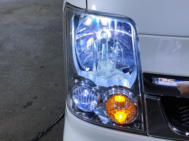 エブリイワゴン レザーセレクション　特別仕様車／ハーフレザーシート／両側パワースライドドア／ＨＤＤナビ／後席モニター／ＥＴＣ／追加スピーカー／サブウーハー／ＬＥＤヘッドライト／ＬＥＤフォグランプ／オートステップ／（57枚目）