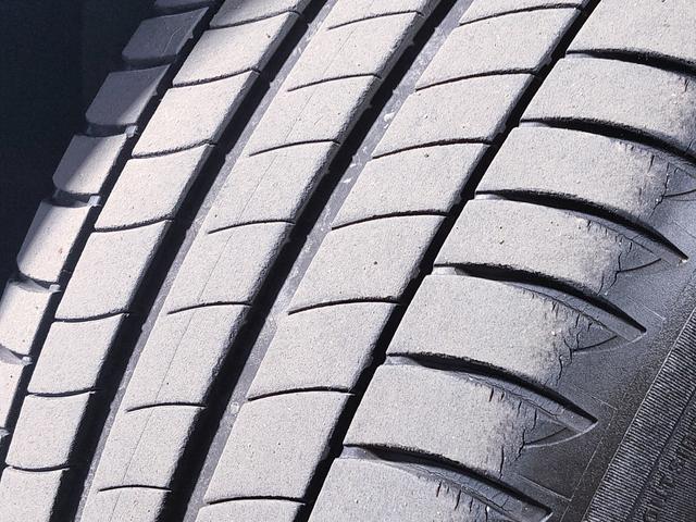 スカイライン 250GT V36型/走行2万キロ/純正ナビ/バックカメラ/サイドカメラ/17インチ純正アルミホイール/キセノン/パワーシート/プッシュスタート/スマートキー/オートエアコン/オートライト/ETC/(67枚目)