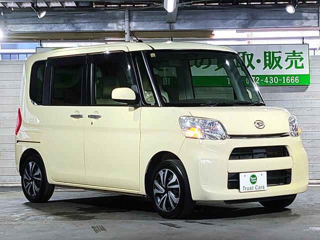 タント ウェルカムシートＸ　／助手席ターンリフト／ワンオーナー／純正ナビ／バックカメラ／パワースライドドア／１４インチ社外アルミホイール／プッシュスタート／スマートキー／オートエアコン／（4枚目）