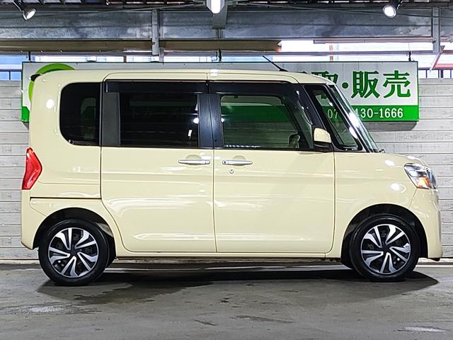 タント ウェルカムシートＸ　／助手席ターンリフト／ワンオーナー／純正ナビ／バックカメラ／パワースライドドア／１４インチ社外アルミホイール／プッシュスタート／スマートキー／オートエアコン／（12枚目）