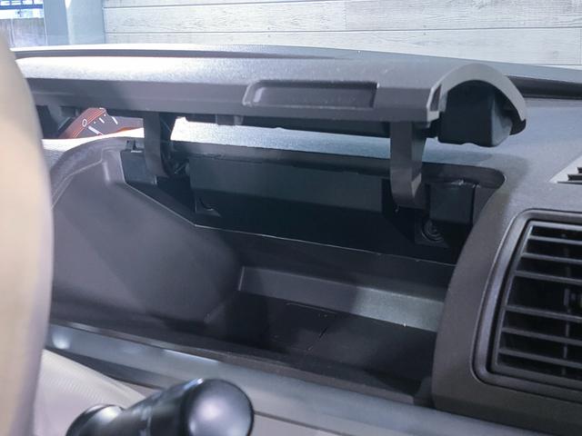 タント ウェルカムシートＸ　／助手席ターンリフト／ワンオーナー／純正ナビ／バックカメラ／パワースライドドア／１４インチ社外アルミホイール／プッシュスタート／スマートキー／オートエアコン／（38枚目）