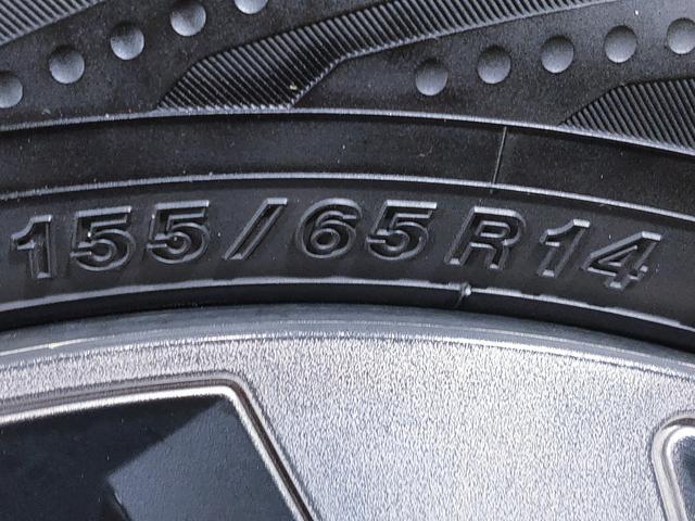 タント ウェルカムシートＸ　／助手席ターンリフト／ワンオーナー／純正ナビ／バックカメラ／パワースライドドア／１４インチ社外アルミホイール／プッシュスタート／スマートキー／オートエアコン／（64枚目）