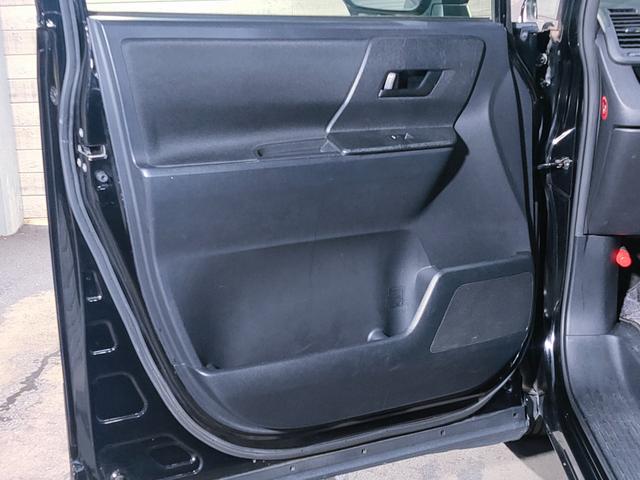 ドアトリムに特に気になるような劣化等はなく良好な状態です！