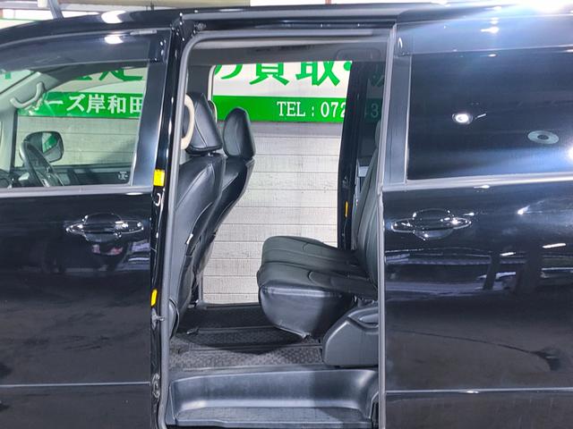 両側スライドドアは乗り降りや荷物の積み下ろしにたいへん役立ちます！