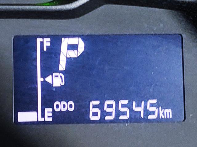 弊社入庫時の走行距離は６９，５４５ＫＭです。