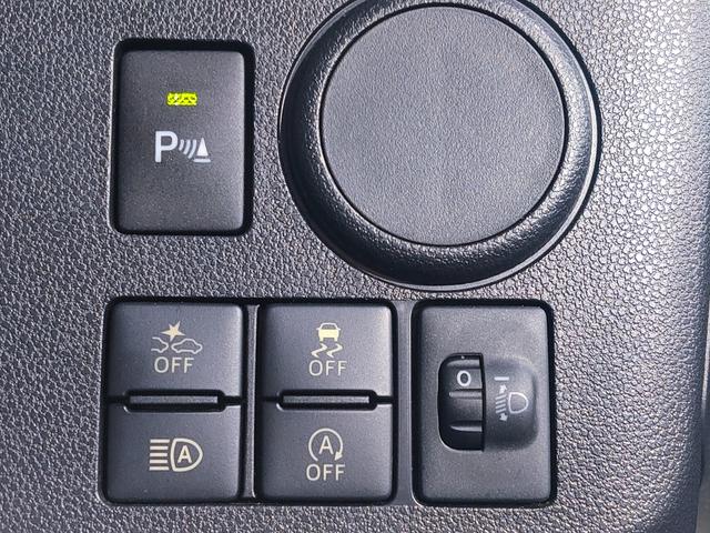 コーナーセンサー、ブレーキサポートＯＦＦ、ＶＳＣ＆ＴＲＣ／ＯＦＦ、ｅｃｏＩＤＯＬＥ／ＯＦＦ、オートハイビーム、ヘッドランプマニュアルレベリング、各スイッチ！