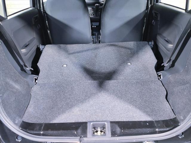 リヤシートは可倒式でシートアレンジ可能！