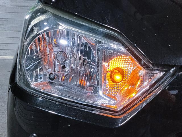 ヘッドライトに照度を妨げるような曇りはございません！