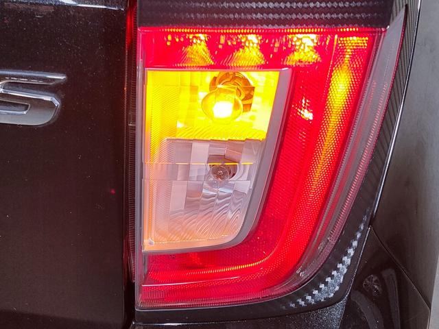 リアコンビネーションテールレンズ☆