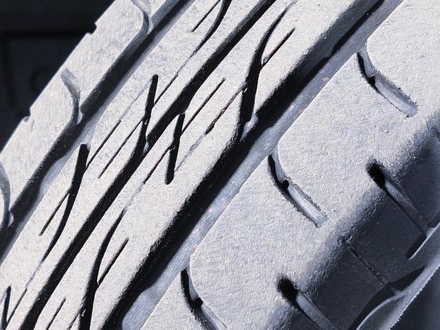 タイヤの残り溝もまだ安心です！（前輪）