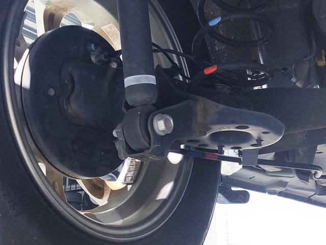 下廻りに気になるようなサビや損傷等はございません。