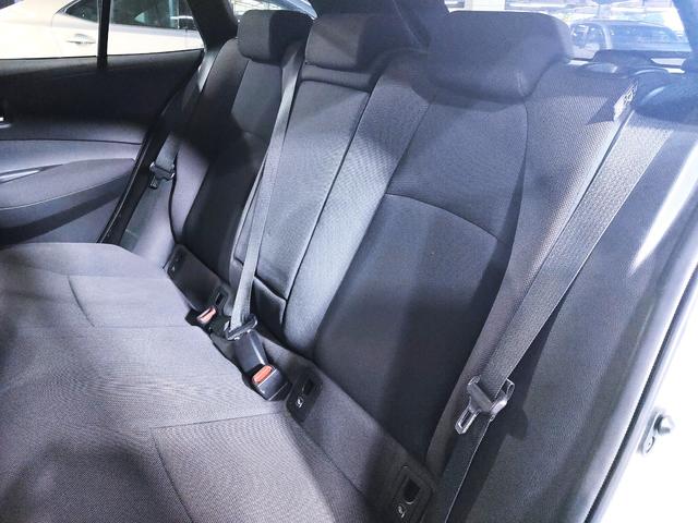 カローラツーリング ハイブリッド　Ｇ－Ｘ　プラス　特別仕様車／禁煙車／オプションＤＶＤデッキ／セーフティーセンス／ＬＥＤヘッドライト／ナビ／バックカメラ／前後ドライブレコーダー／プッシュスタート／ＥＴＣ／（15枚目）