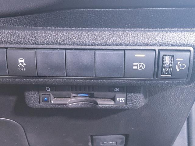 カローラツーリング ハイブリッド　Ｇ－Ｘ　プラス　特別仕様車／禁煙車／オプションＤＶＤデッキ／セーフティーセンス／ＬＥＤヘッドライト／ナビ／バックカメラ／前後ドライブレコーダー／プッシュスタート／ＥＴＣ／（30枚目）