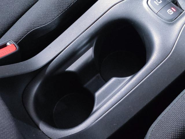 カローラツーリング ハイブリッド　Ｇ－Ｘ　プラス　特別仕様車／禁煙車／オプションＤＶＤデッキ／セーフティーセンス／ＬＥＤヘッドライト／ナビ／バックカメラ／前後ドライブレコーダー／プッシュスタート／ＥＴＣ／（40枚目）