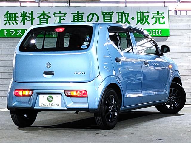 アルト F レーダーブレーキサポート装着車/5AGS/禁煙/衝突軽減/誤発進抑制/キーレス/13インチ社外アルミホイール/FM・AMラジオ付きCDプレイヤー/PS/PW/取扱説明書/記録簿/(3枚目)
