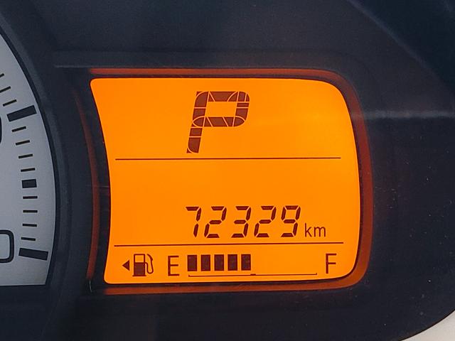 アルト F レーダーブレーキサポート装着車/5AGS/禁煙/衝突軽減/誤発進抑制/キーレス/13インチ社外アルミホイール/FM・AMラジオ付きCDプレイヤー/PS/PW/取扱説明書/記録簿/(21枚目)