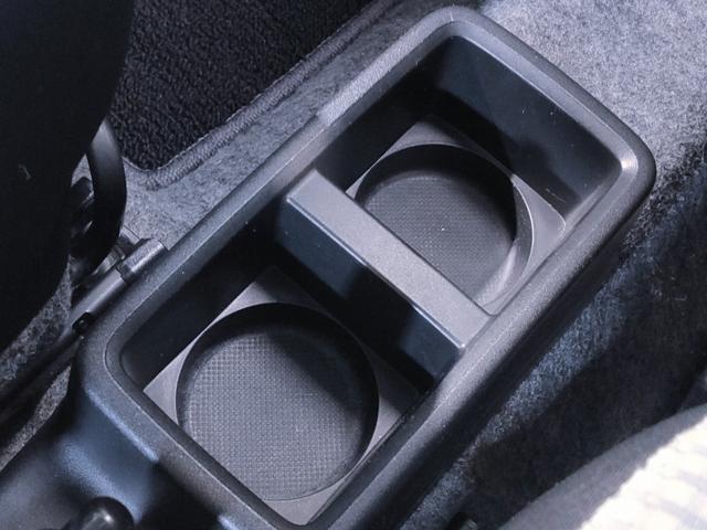 アルト F レーダーブレーキサポート装着車/5AGS/禁煙/衝突軽減/誤発進抑制/キーレス/13インチ社外アルミホイール/FM・AMラジオ付きCDプレイヤー/PS/PW/取扱説明書/記録簿/(30枚目)