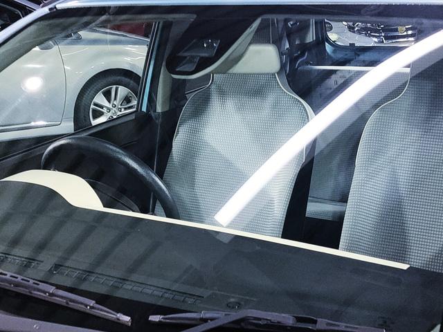 アルト F レーダーブレーキサポート装着車/5AGS/禁煙/衝突軽減/誤発進抑制/キーレス/13インチ社外アルミホイール/FM・AMラジオ付きCDプレイヤー/PS/PW/取扱説明書/記録簿/(50枚目)