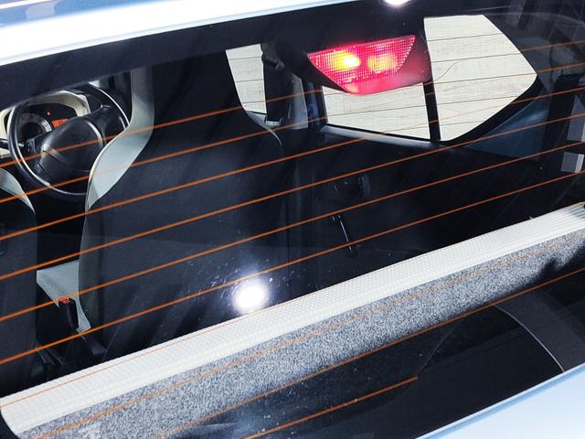 アルト F レーダーブレーキサポート装着車/5AGS/禁煙/衝突軽減/誤発進抑制/キーレス/13インチ社外アルミホイール/FM・AMラジオ付きCDプレイヤー/PS/PW/取扱説明書/記録簿/(51枚目)