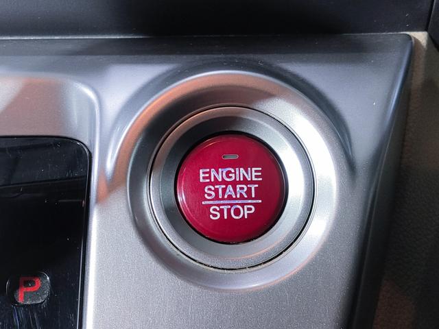 Ｎ－ＷＧＮ Ｇ　禁煙車／プッシュスタート／スマートキー／純正（Ｇａｔｈｅｒｓ）ＣＤプレイヤー／オートエアコン／プライバシーガラス／ベンチシート／（23枚目）