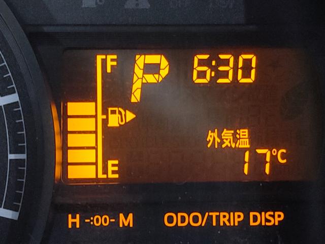 アトレーワゴン 　リヤシートリフトＳＡＩＩＩ／福祉車両／スマートアシスト／ハイルーフ／１３インチ純正アルミホイール／オートハイビーム／キーレス／ＣＤ／オートエアコン／取扱説明書／記録簿／（29枚目）