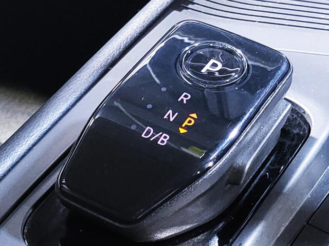 ノート Ｓ　ｅ－ＰＯＷＥＲ／禁煙／衝突軽減／社外ナビ／Ｂｒｕｅｔｏｏｔｈ対応／アラウンドビューモニター／バックカメラ／クリアランスソナー／プッシュスタート／スマートキー／オートエアコン／オートライト／ＥＴＣ／（32枚目）