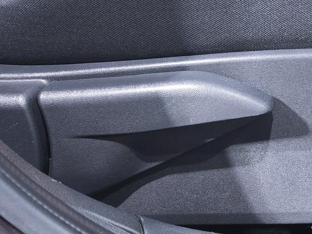 ノート Ｓ　ｅ－ＰＯＷＥＲ／禁煙／衝突軽減／社外ナビ／Ｂｒｕｅｔｏｏｔｈ対応／アラウンドビューモニター／バックカメラ／クリアランスソナー／プッシュスタート／スマートキー／オートエアコン／オートライト／ＥＴＣ／（45枚目）