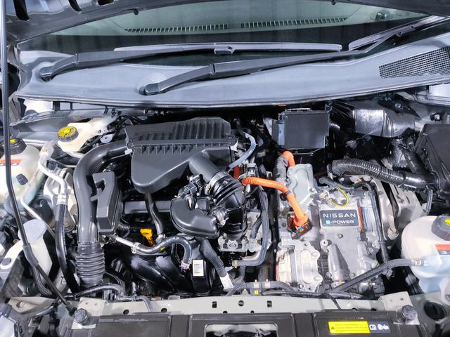 ノート Ｓ　ｅ－ＰＯＷＥＲ／禁煙／衝突軽減／社外ナビ／Ｂｒｕｅｔｏｏｔｈ対応／アラウンドビューモニター／バックカメラ／クリアランスソナー／プッシュスタート／スマートキー／オートエアコン／オートライト／ＥＴＣ／（70枚目）