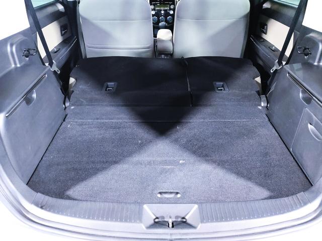 リヤシートのアレンジによって大容量のラゲッジスペースをご利用頂けます！