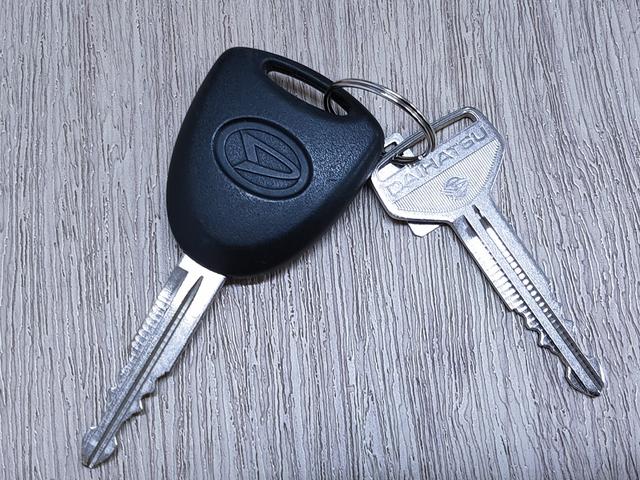 ミライース B SAIII 禁煙車/衝突軽減システム/誤発進抑制/車線逸脱警告/先行車発進アラーム/オートハイビーム/ナビゲーション/Bluetooth/ETC2.0/キーレス/パワーウィンドウ(65枚目)