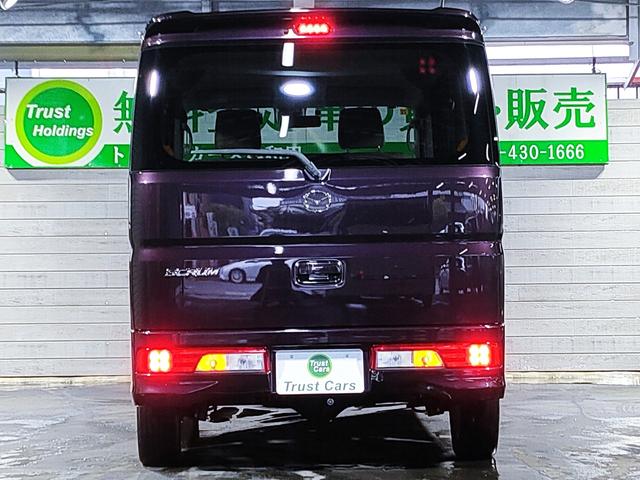 スクラムワゴン ＰＺターボ　ＩＣ付ターボ／禁煙／レーダーブレーキサポート／誤発進抑制／ナビ／地デジ／Ｂｌｕｅｔｏｏｔｈ対応／純正ドラレコ／パワスラ／純正ＡＷ／キセノン／フォグランプ／プッシュスタート／スマートキー／ＥＴＣ／（7枚目）