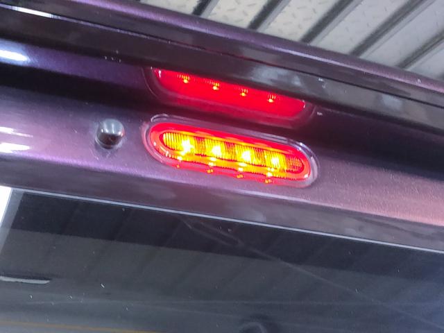 スクラムワゴン ＰＺターボ　ＩＣ付ターボ／禁煙／レーダーブレーキサポート／誤発進抑制／ナビ／地デジ／Ｂｌｕｅｔｏｏｔｈ対応／純正ドラレコ／パワスラ／純正ＡＷ／キセノン／フォグランプ／プッシュスタート／スマートキー／ＥＴＣ／（58枚目）