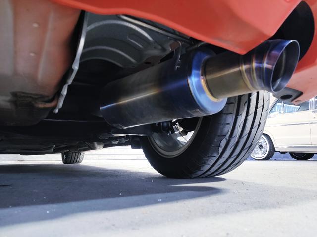 フィット ＲＳ　６ＭＴ後期型／Ｊ’ｓＲＡＣＩＮＧフルチタンマフラー／ＢＬＩＴＺ車高調ＤＡＭＰＥＲＺＺ－Ｒ／無限リアスポイラー／社外シフトノブ／Ｂｌｕｅｔｏｏｔｈ／ＵＳＢ／前後ドラレコ／ＥＴＣ／禁煙車（67枚目）