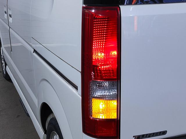 エブリイワゴン ＰＺターボスペシャル　ＩＣ付ターボ／禁煙／ディスチャージヘッドライト／フォグランプ／両側パワースライドドア／オートステップ／純正アルミホイール／純正ナビ／ＥＴＣ／（52枚目）