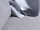 自動車の座席にチャイルドシートを固定するためのISOFIX対応!