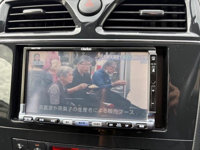 セレナ ハイウェイスター　Ｓ－ハイブリッド　社外ＨＤＤナビ　ワンセグＴＶ　後席フリップダウンモニター　コーナーセンサー　クルーズコントロール　ＥＴＣ車載器　左パワースライドドア　スマートキー　Ｐスタート　純正１６ＡＷ　アイドリングストップ（10枚目）