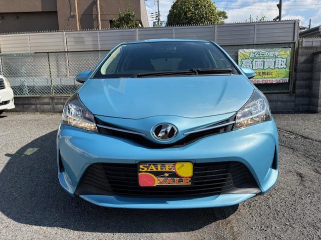 ヴィッツ 1.3F LEDエディション 純正メモリーナビ フルセグTV バックカメラ ドライブレコーダー ETC車載器 アイドリングストップ ステアリングスイッチ ワンオーナー買取入庫車両 オートライト オート電格ミラー 横滑り防止装置(2枚目)