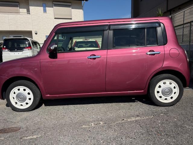 アルトラパンショコラ X 社外メモリーナビ フルセグTV ブルーツゥース対応 HIDヘッド スマートキー Pスタート ETC車載器 純正14AW オートライト 純正セキュリティ アイドリングストップ ベンチシート(5枚目)