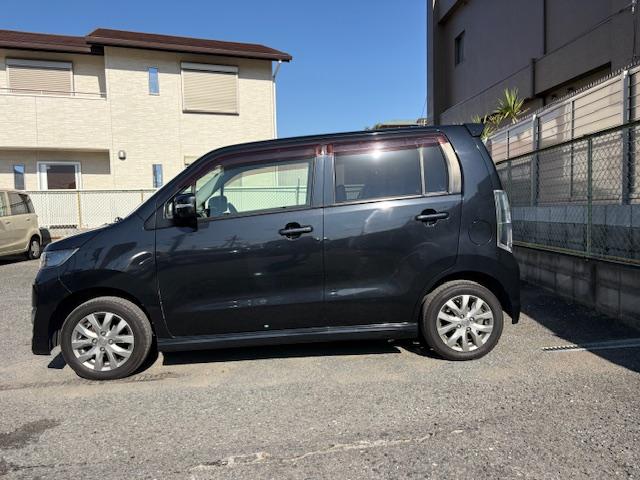 ワゴンRスティングレー リミテッド 社外メモリーナビ フルセグTV ブルーツゥース対応ナビ ドライブレコーダー ETC車載器 スマートキー Pスタート HIDヘッド オートライト オート電格ミラー ハーフレザーシート ベンチシート(5枚目)