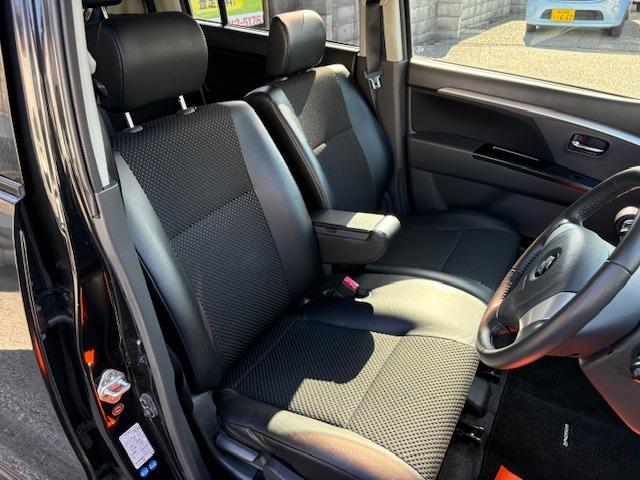 ワゴンRスティングレー リミテッド 社外メモリーナビ フルセグTV ブルーツゥース対応ナビ ドライブレコーダー ETC車載器 スマートキー Pスタート HIDヘッド オートライト オート電格ミラー ハーフレザーシート ベンチシート(19枚目)